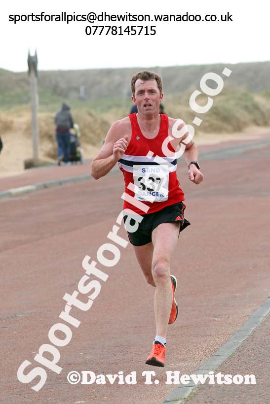 Sand Dancer Race, South Shields. Photo: David T. Hewitson/Sports for All Pics